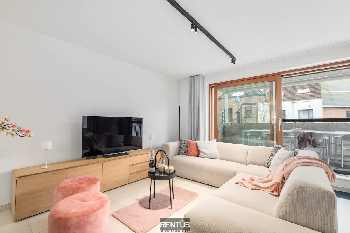 Villa 85 - Stylish stay for 6 in a car-free domain in ostend