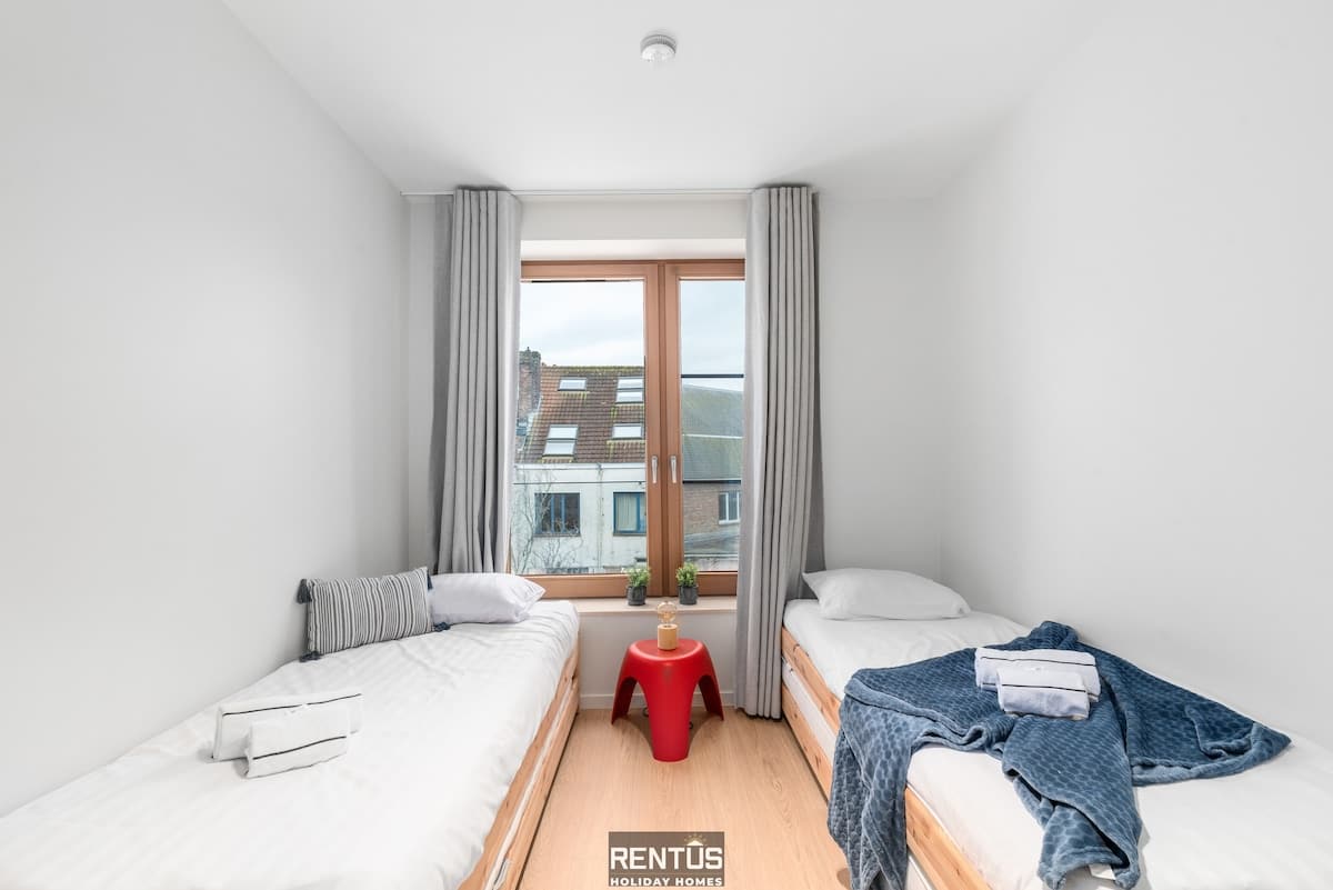 Villa 85 - Stylish stay for 6 in a car-free domain in ostend