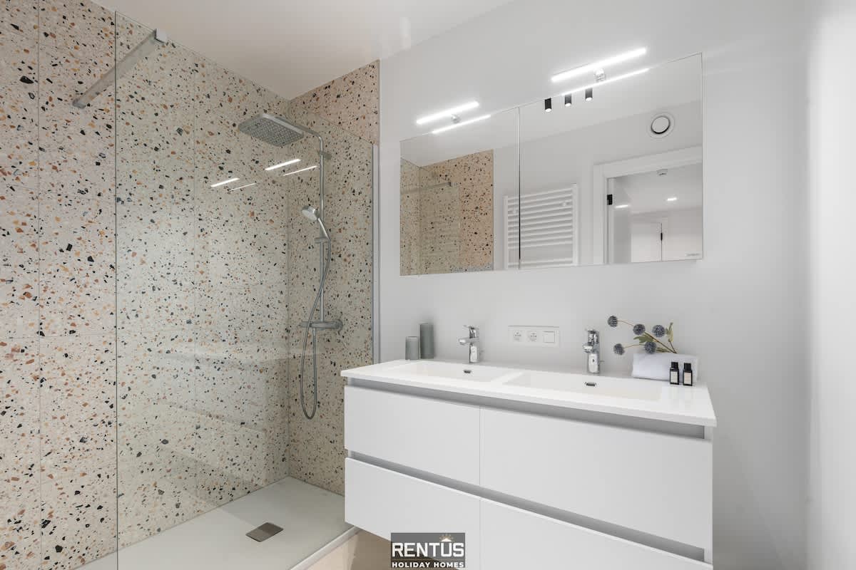 Villa 85 - Stylish stay for 6 in a car-free domain in ostend